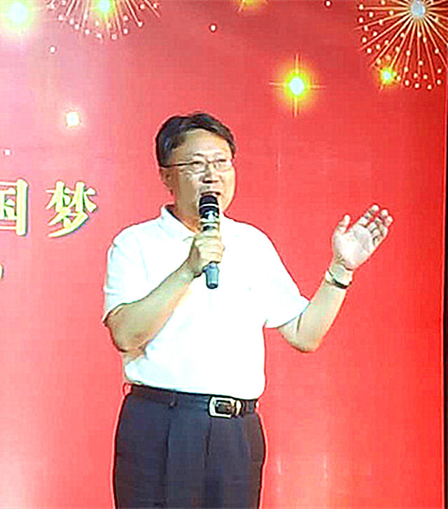 16，大赛组委会艺术总监、评委、中央民族大学音乐学院作曲系主任、教授、著名电影作曲家    张纯.jpg